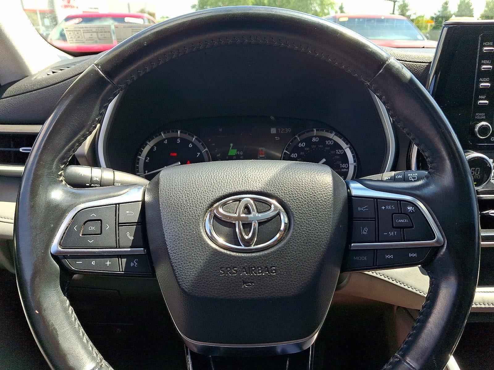 2021 Toyota Highlander XLE AWD (Natl)