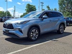 2021 Toyota Highlander XLE AWD (Natl)