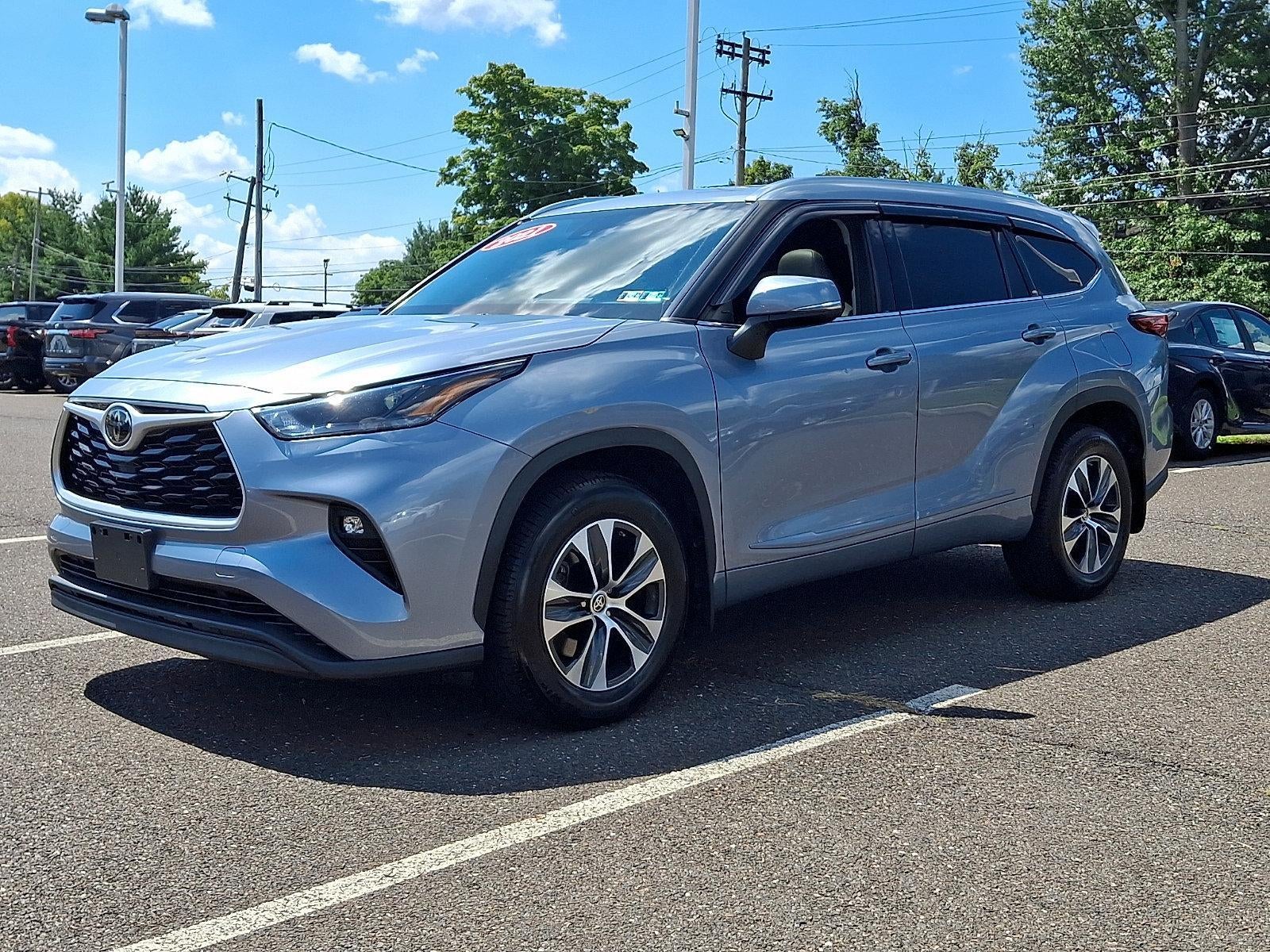 2021 Toyota Highlander XLE AWD (Natl)
