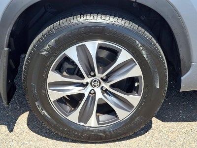 2021 Toyota Highlander XLE AWD (Natl)