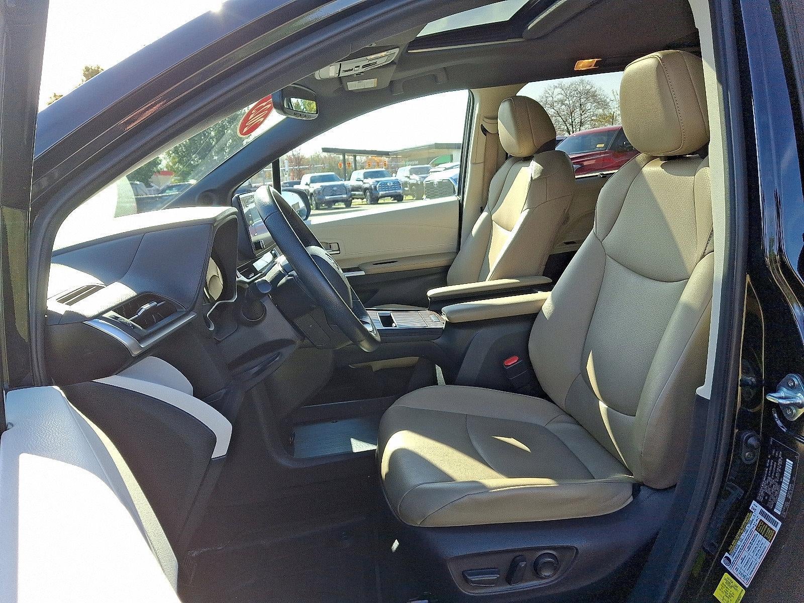 2023 Toyota Sienna XLE AWD 7-Passenger (Natl)