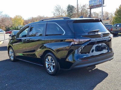 2023 Toyota Sienna XLE AWD 7-Passenger (Natl)