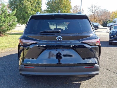 2023 Toyota Sienna XLE AWD 7-Passenger (Natl)