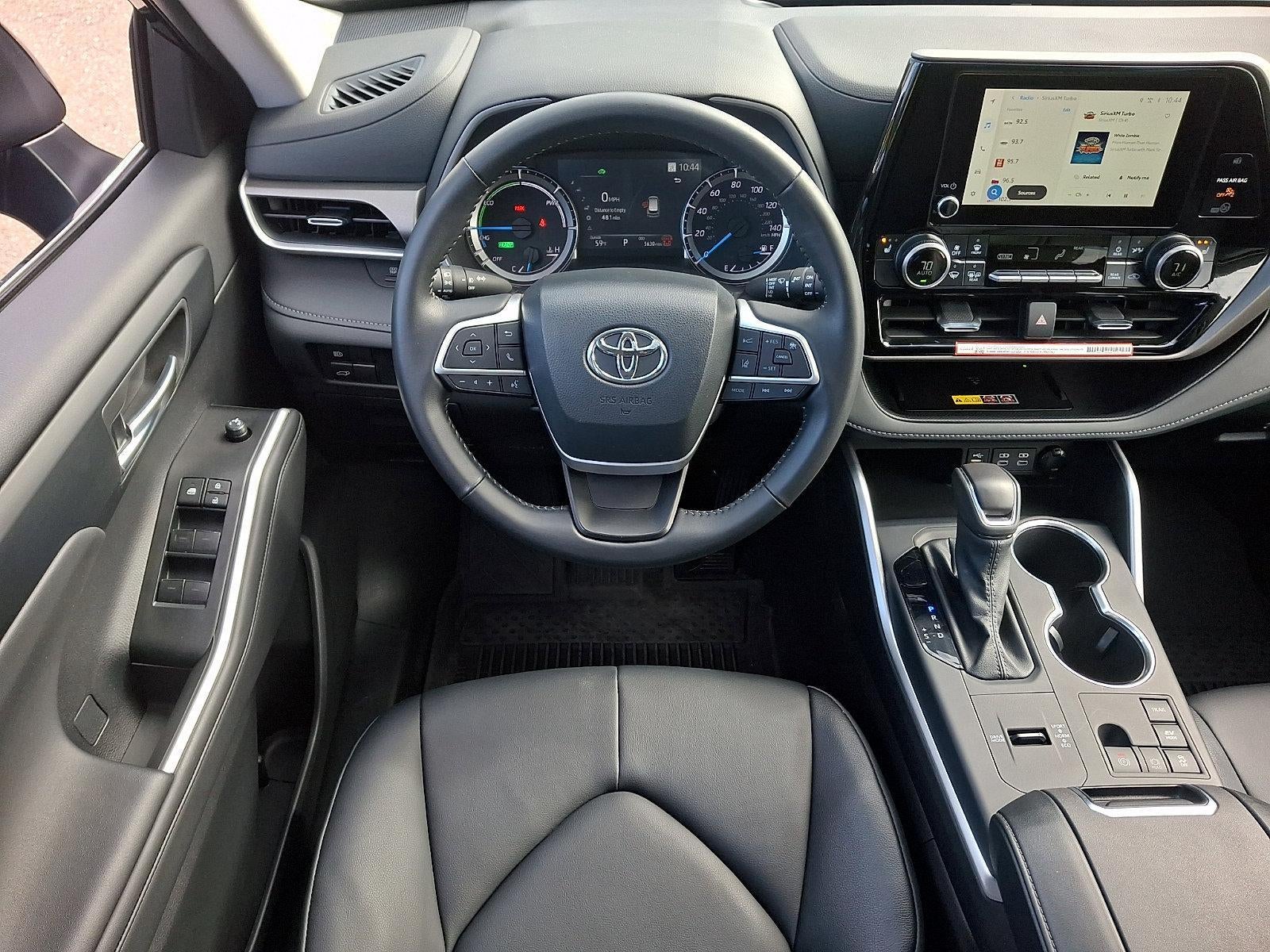 2026 Toyota Highlander Hybrid XLE AWD (Natl)