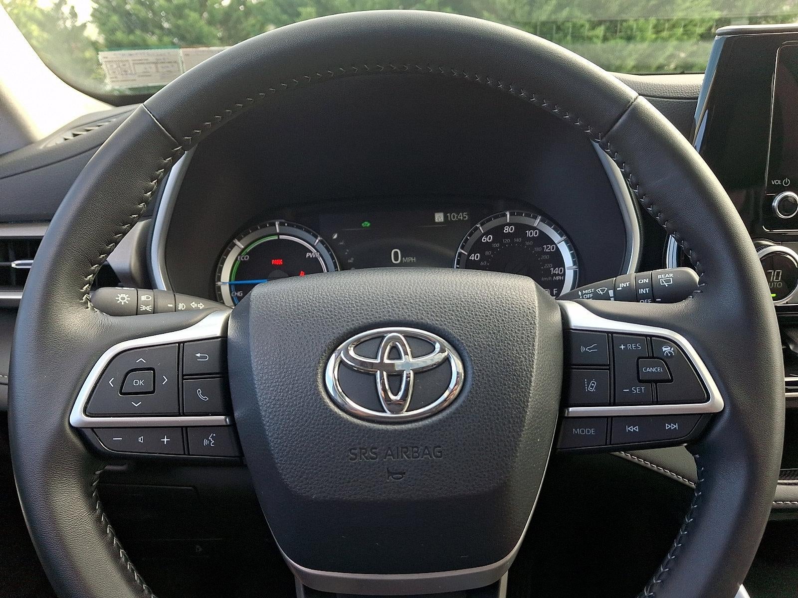 2026 Toyota Highlander Hybrid XLE AWD (Natl)