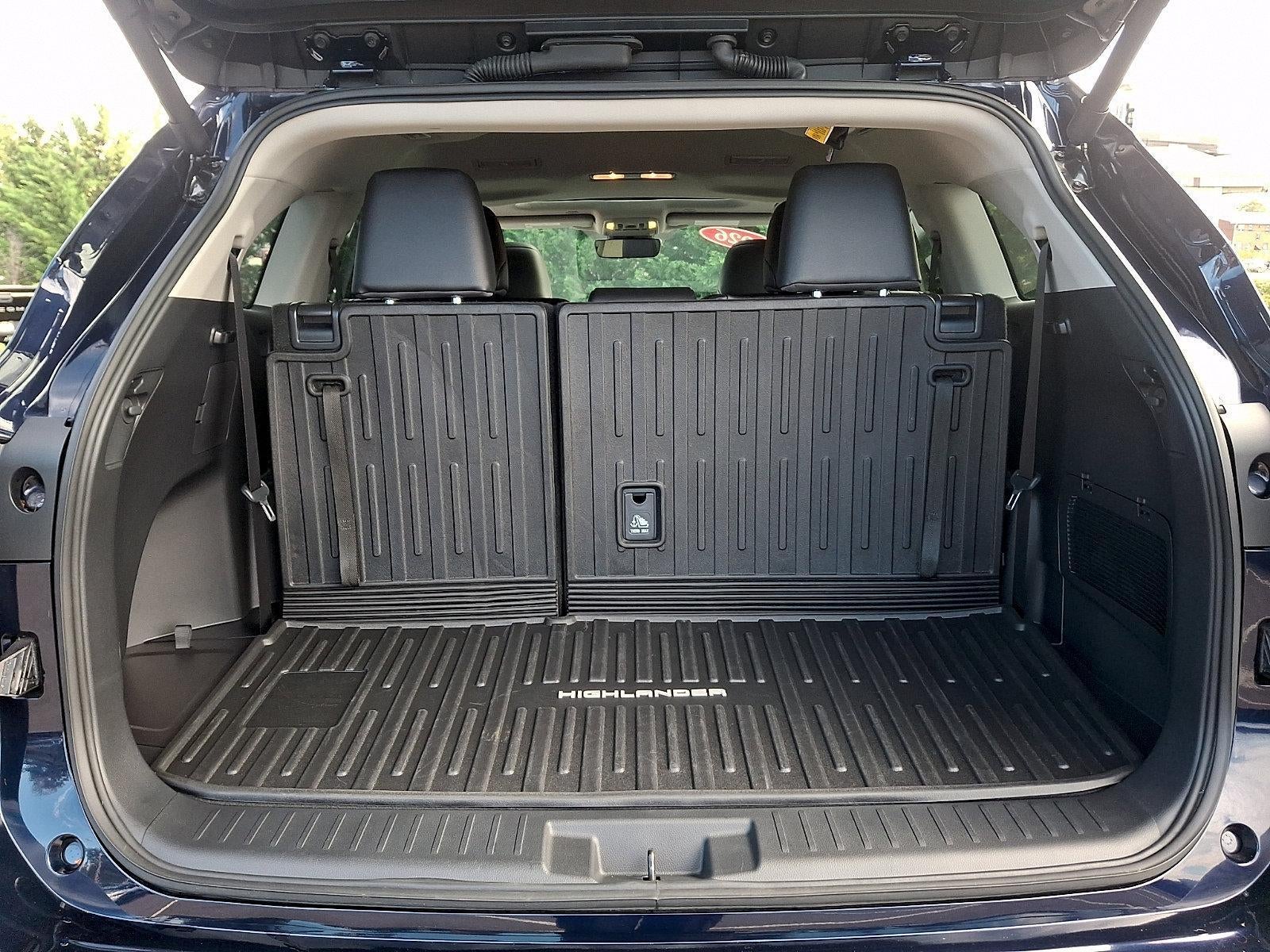 2026 Toyota Highlander Hybrid XLE AWD (Natl)