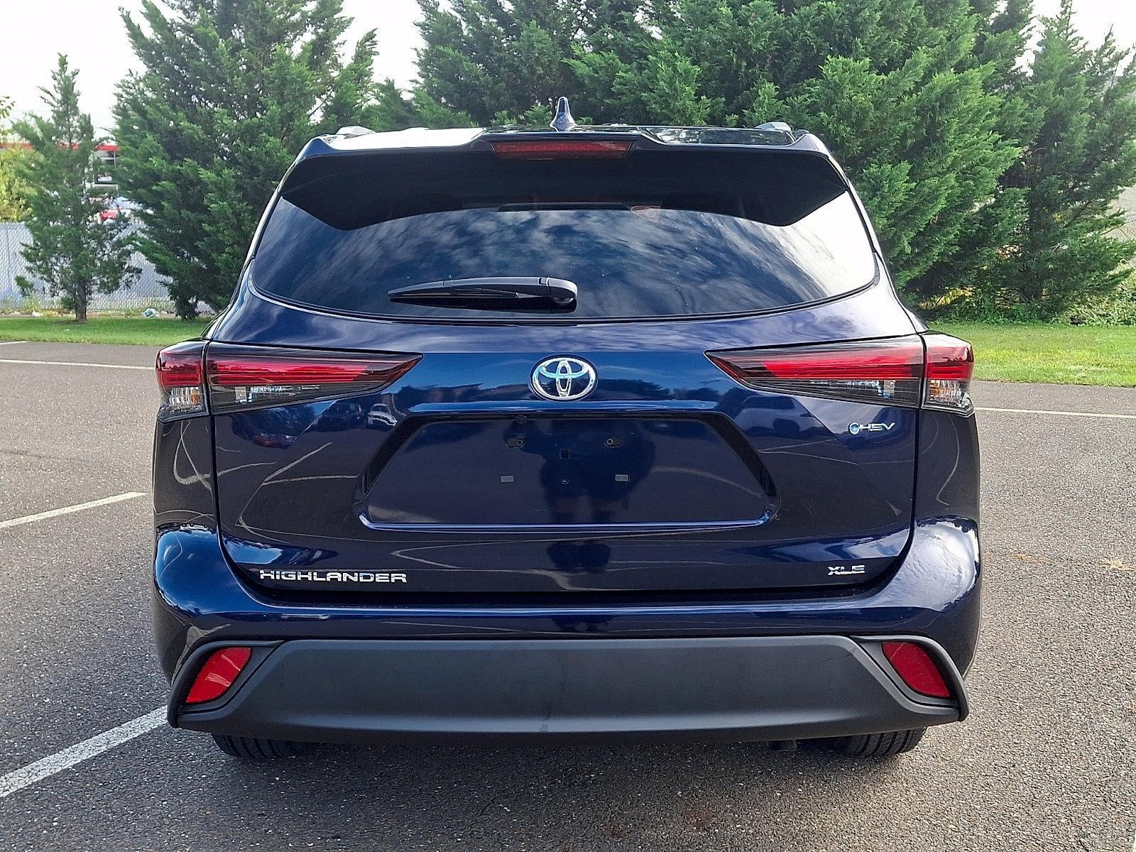 2026 Toyota Highlander Hybrid XLE AWD (Natl)