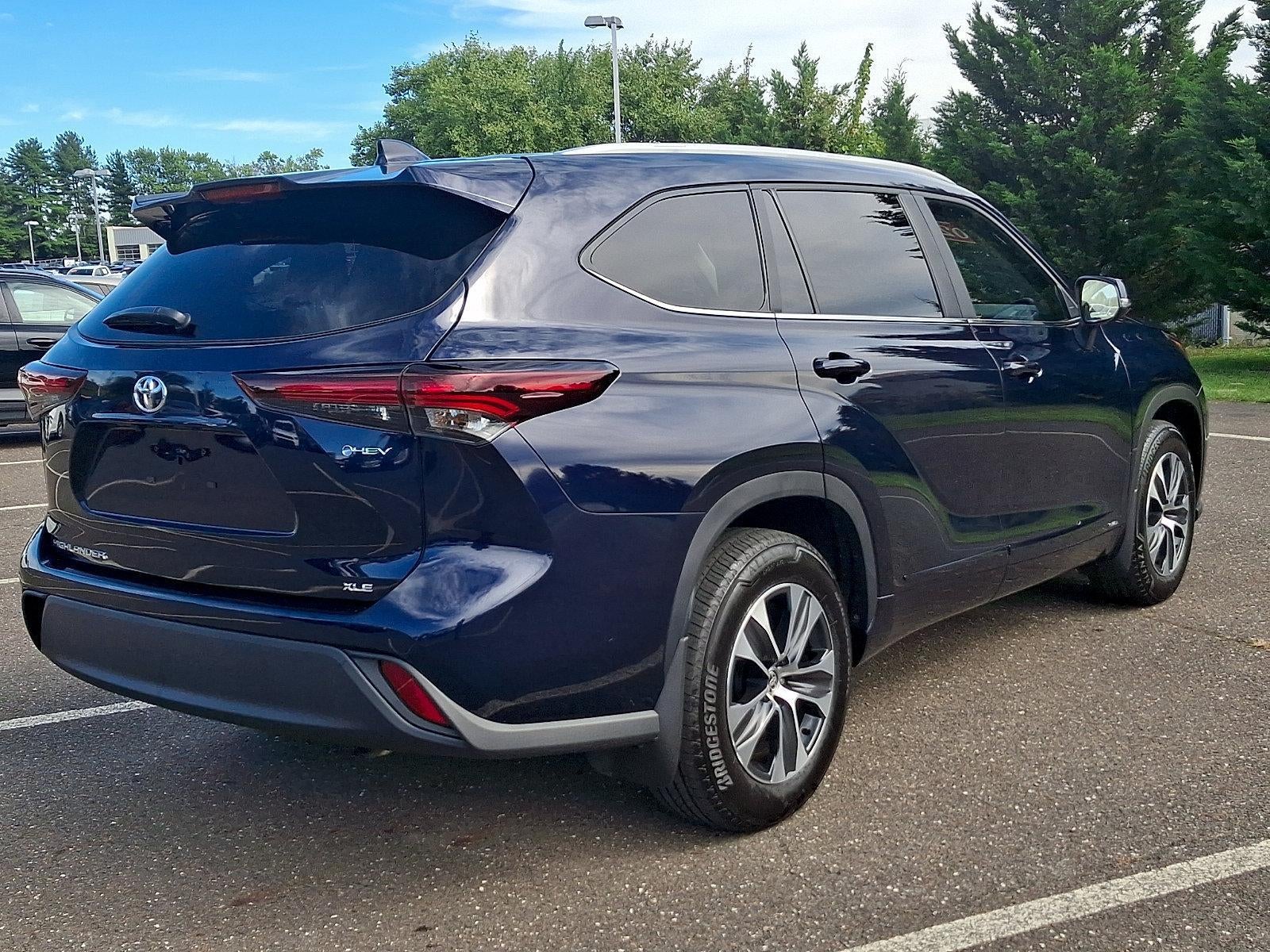 2026 Toyota Highlander Hybrid XLE AWD (Natl)