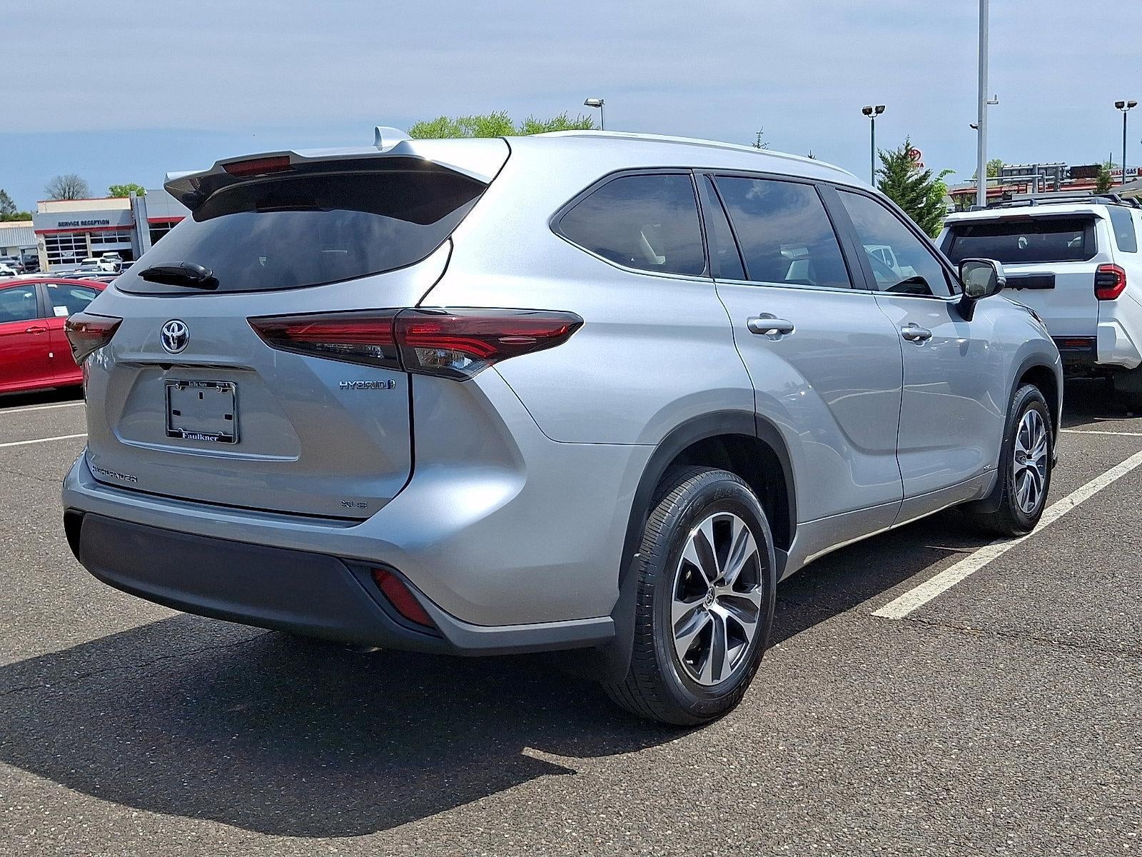 2024 Toyota Highlander Hybrid XLE AWD (Natl)