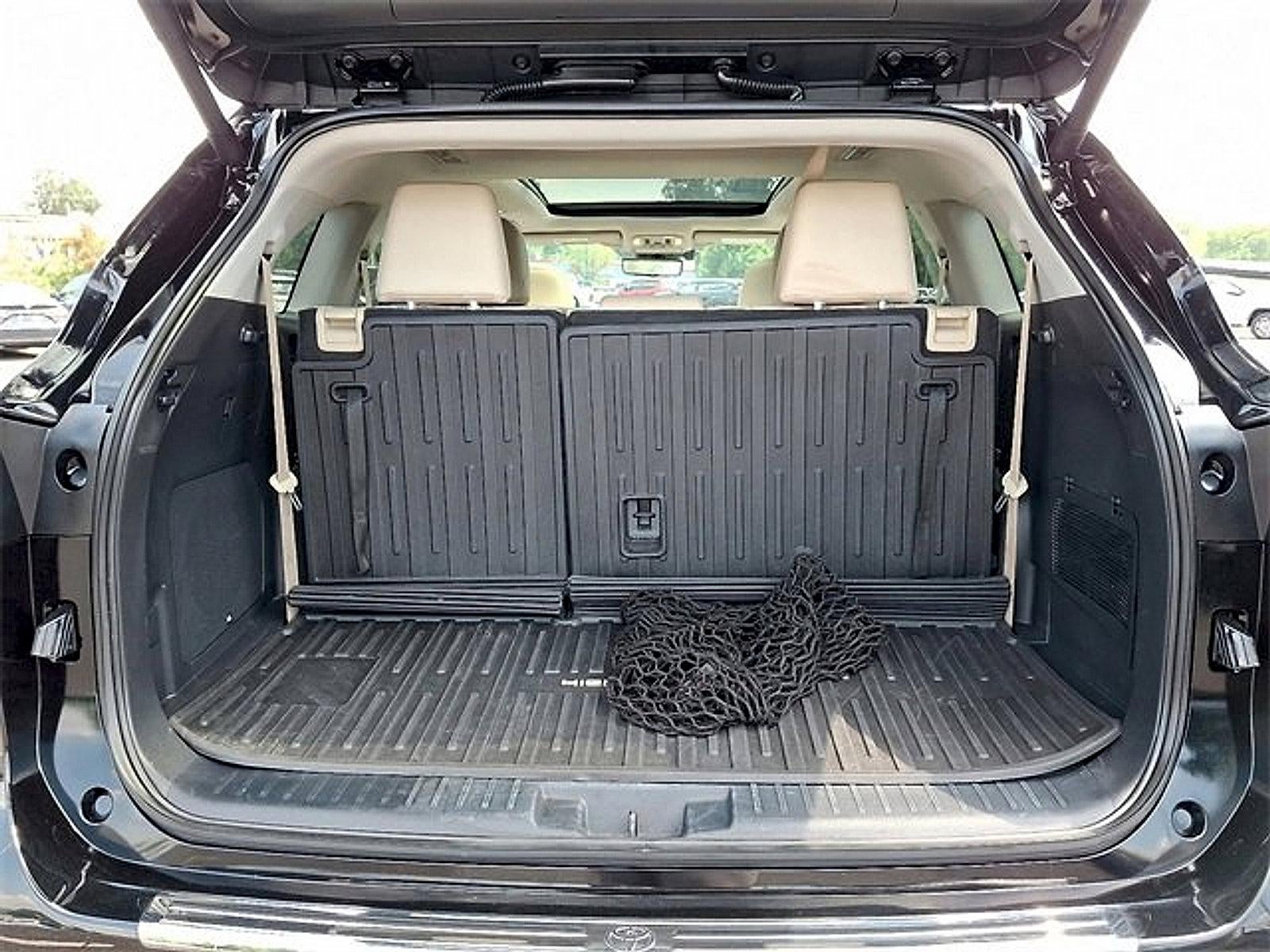 2024 Toyota Highlander Platinum AWD (Natl)