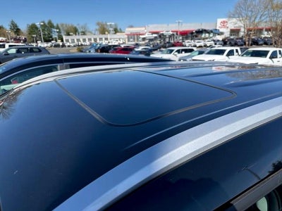 2025 Toyota Highlander XLE AWD (Natl)