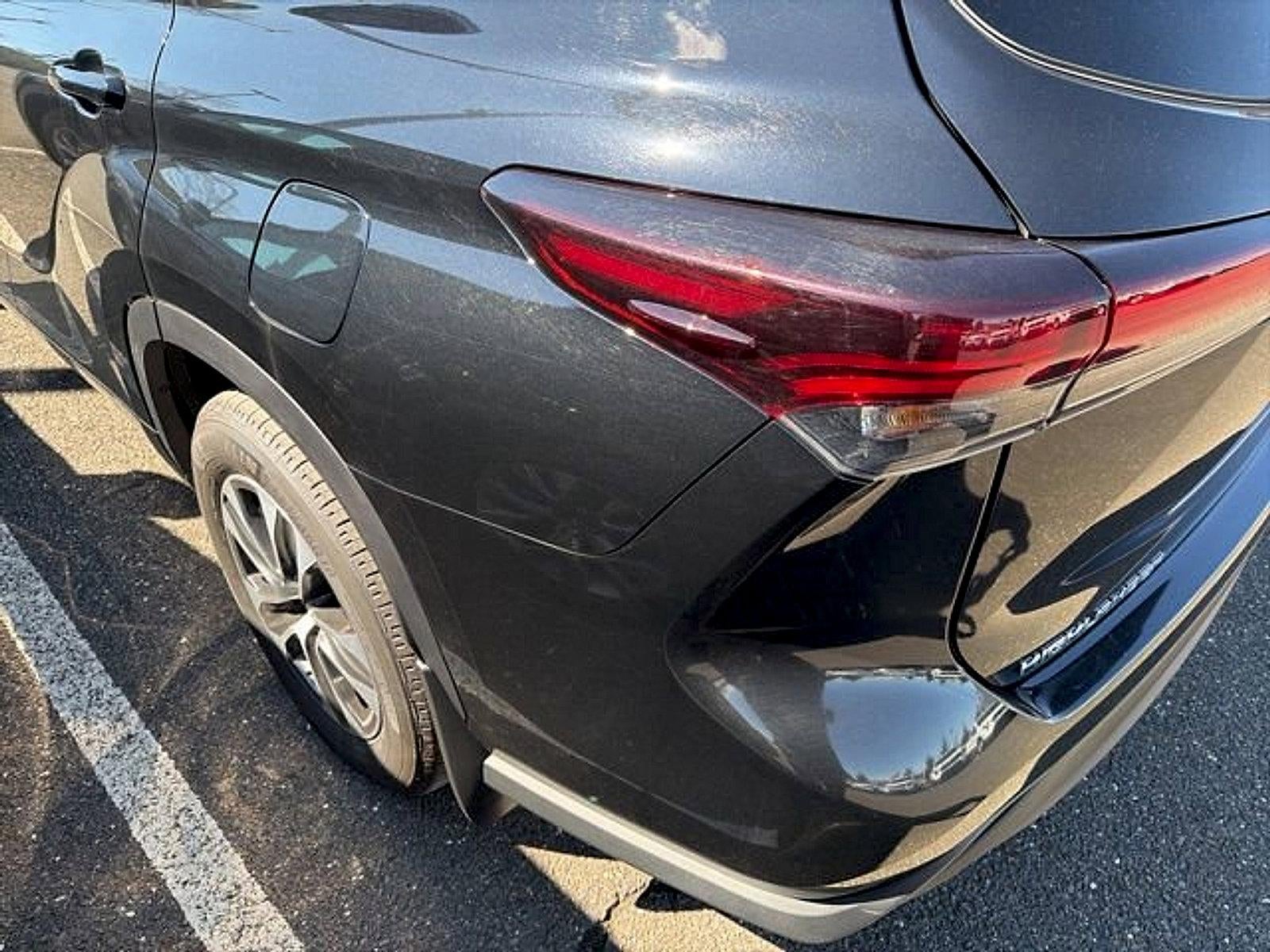 2025 Toyota Highlander XLE AWD (Natl)