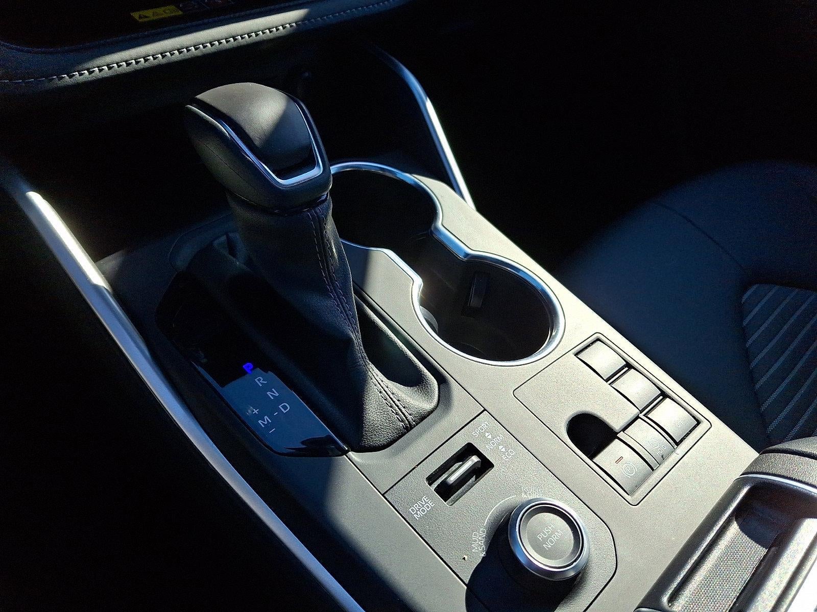 2025 Toyota Highlander XSE AWD (Natl)