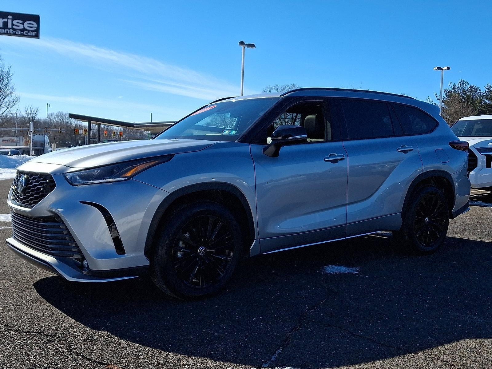 2025 Toyota Highlander XSE AWD (Natl)