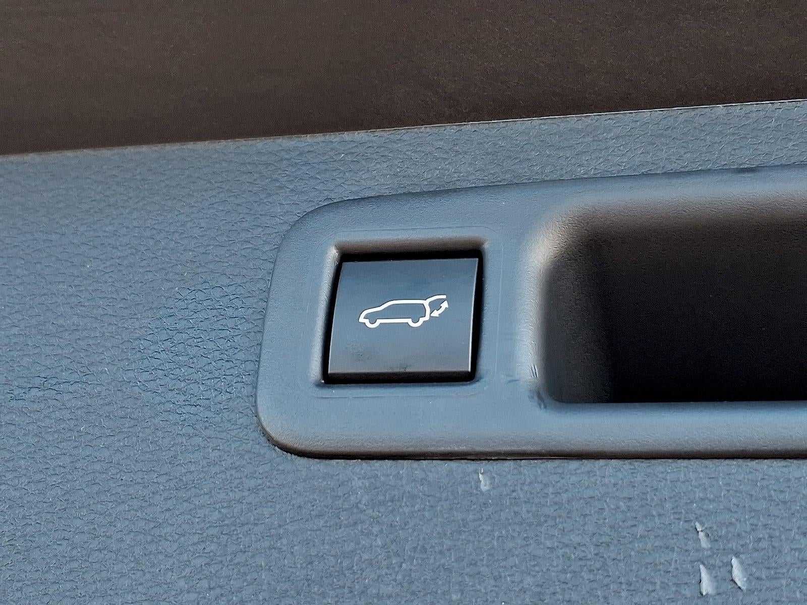 2025 Toyota Highlander XSE AWD (Natl)