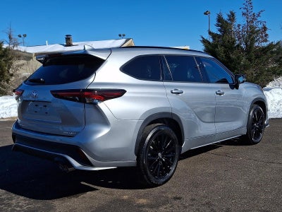 2025 Toyota Highlander XSE AWD (Natl)
