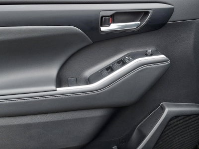 2025 Toyota Highlander XSE AWD (Natl)