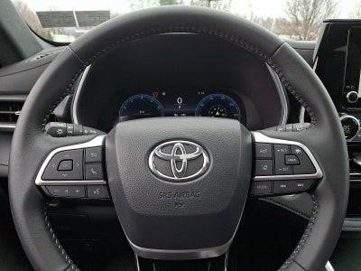 2025 Toyota Highlander XSE AWD (Natl)