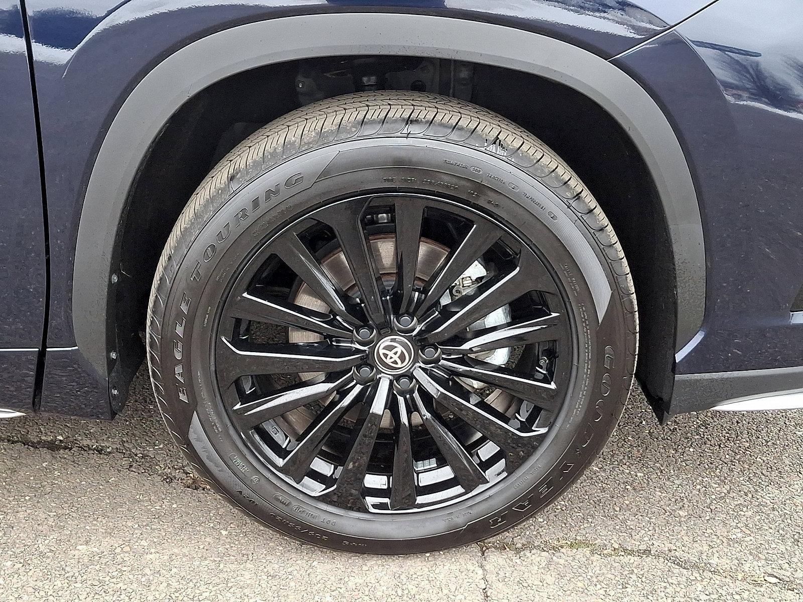 2025 Toyota Highlander XSE AWD (Natl)