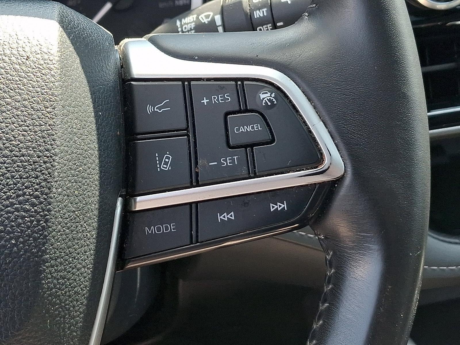 2024 Toyota Highlander XLE AWD (Natl)