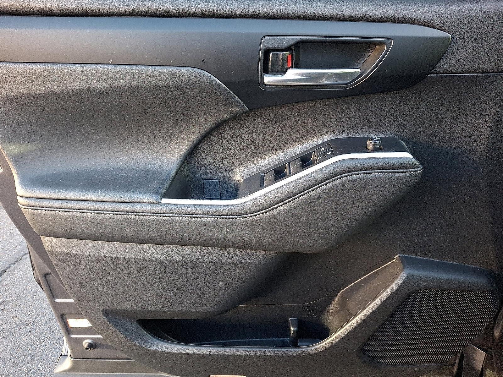 2023 Toyota Highlander XSE AWD (Natl)