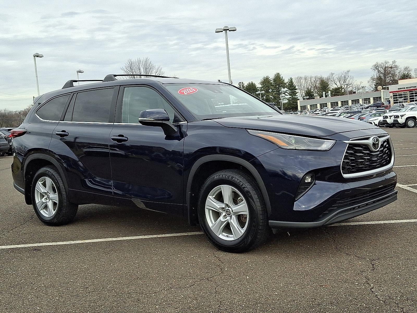 2024 Toyota Highlander LE AWD (Natl)