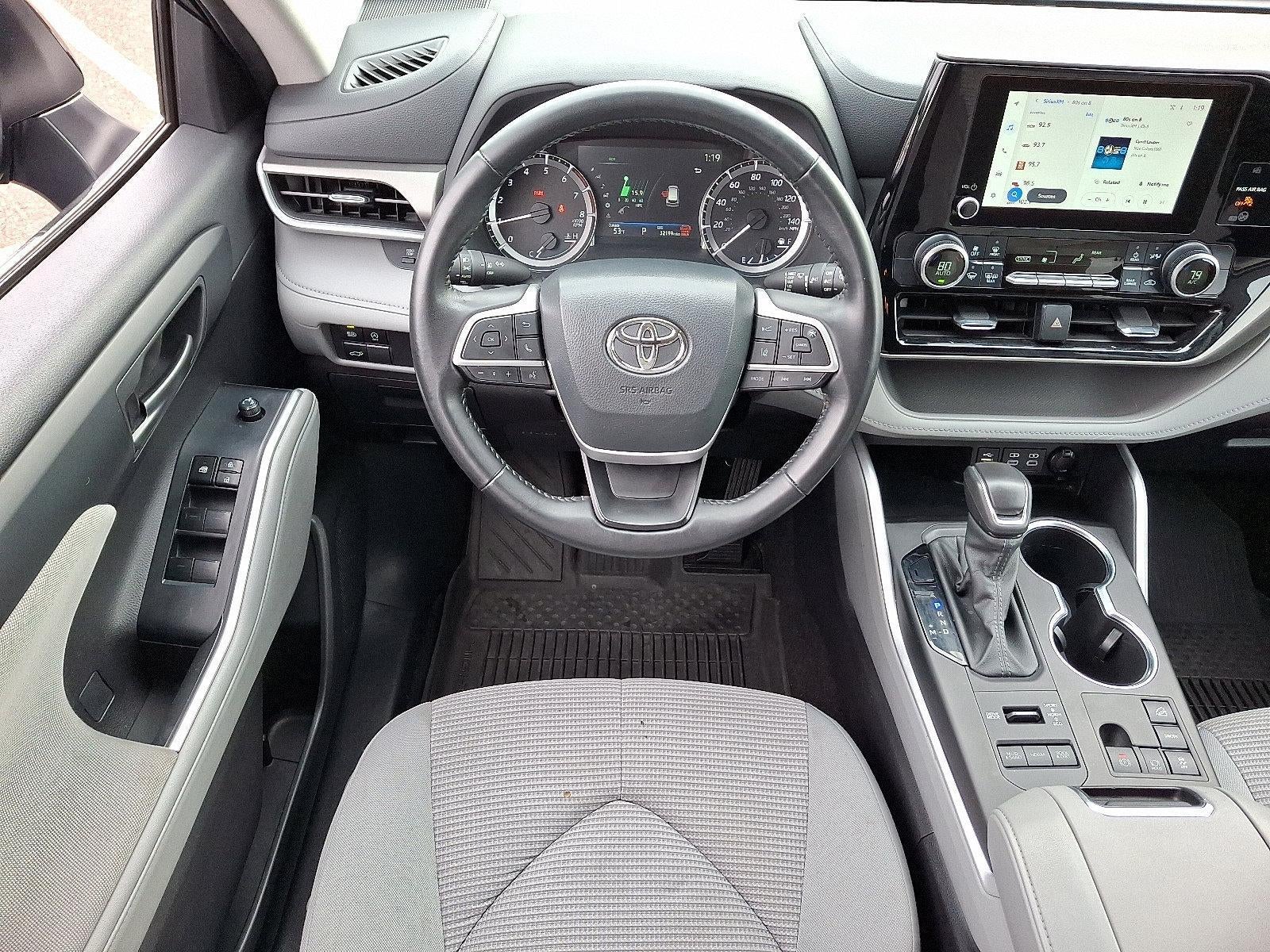 2024 Toyota Highlander LE AWD (Natl)