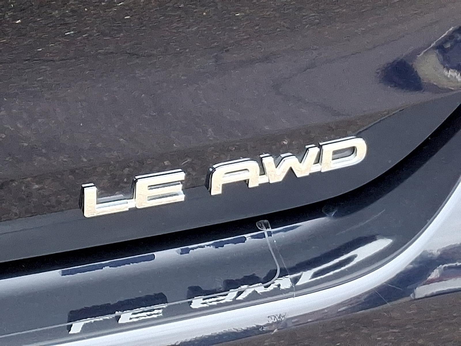 2024 Toyota Highlander LE AWD (Natl)