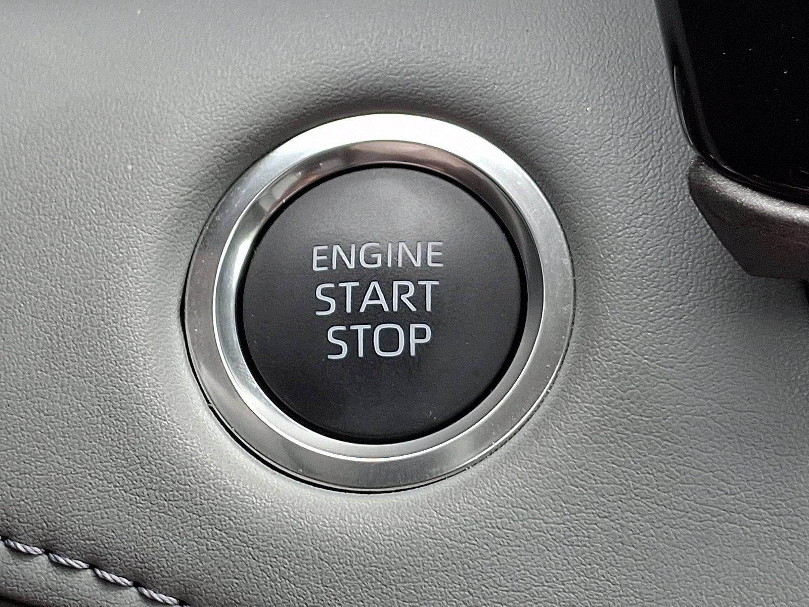2025 Toyota Highlander XLE AWD (Natl)