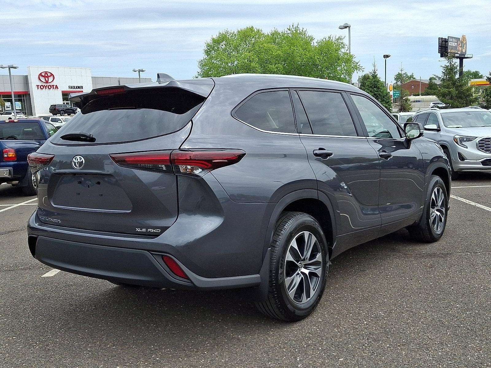 2025 Toyota Highlander XLE AWD (Natl)