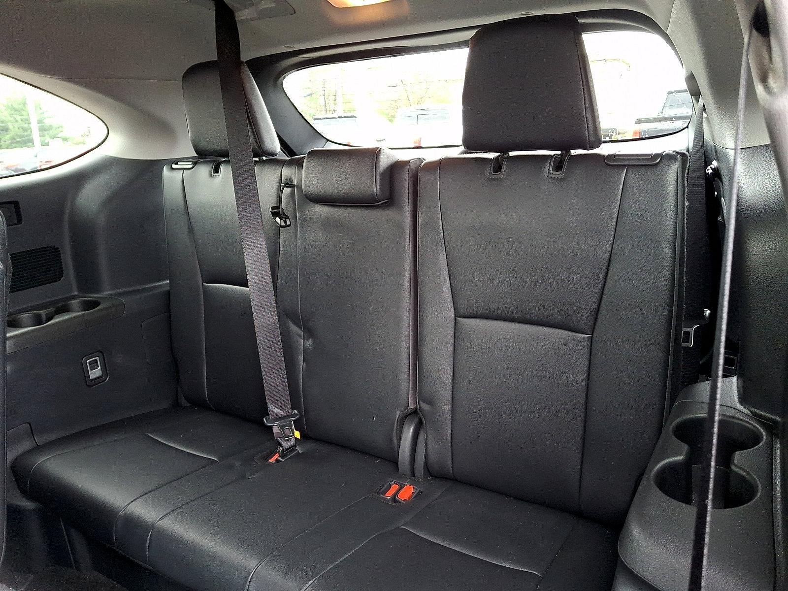 2025 Toyota Highlander XLE AWD (Natl)