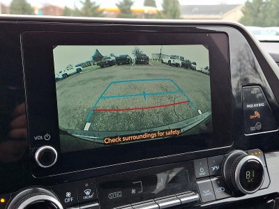 2025 Toyota Highlander XLE AWD (Natl)