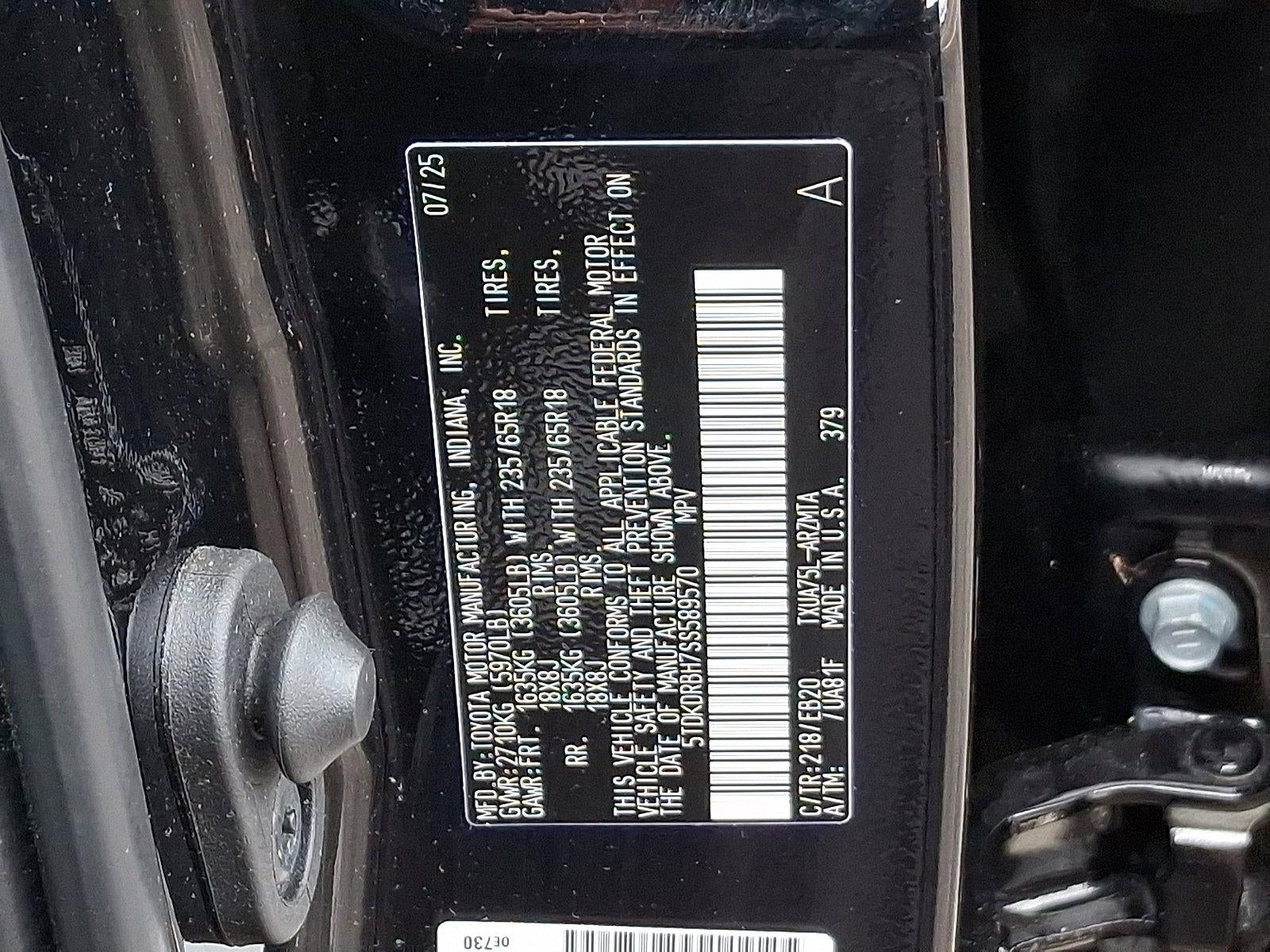 2025 Toyota Highlander XLE AWD (Natl)