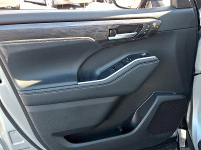 2024 Toyota Highlander Platinum AWD (Natl)