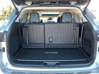 2024 Toyota Highlander Platinum AWD (Natl)