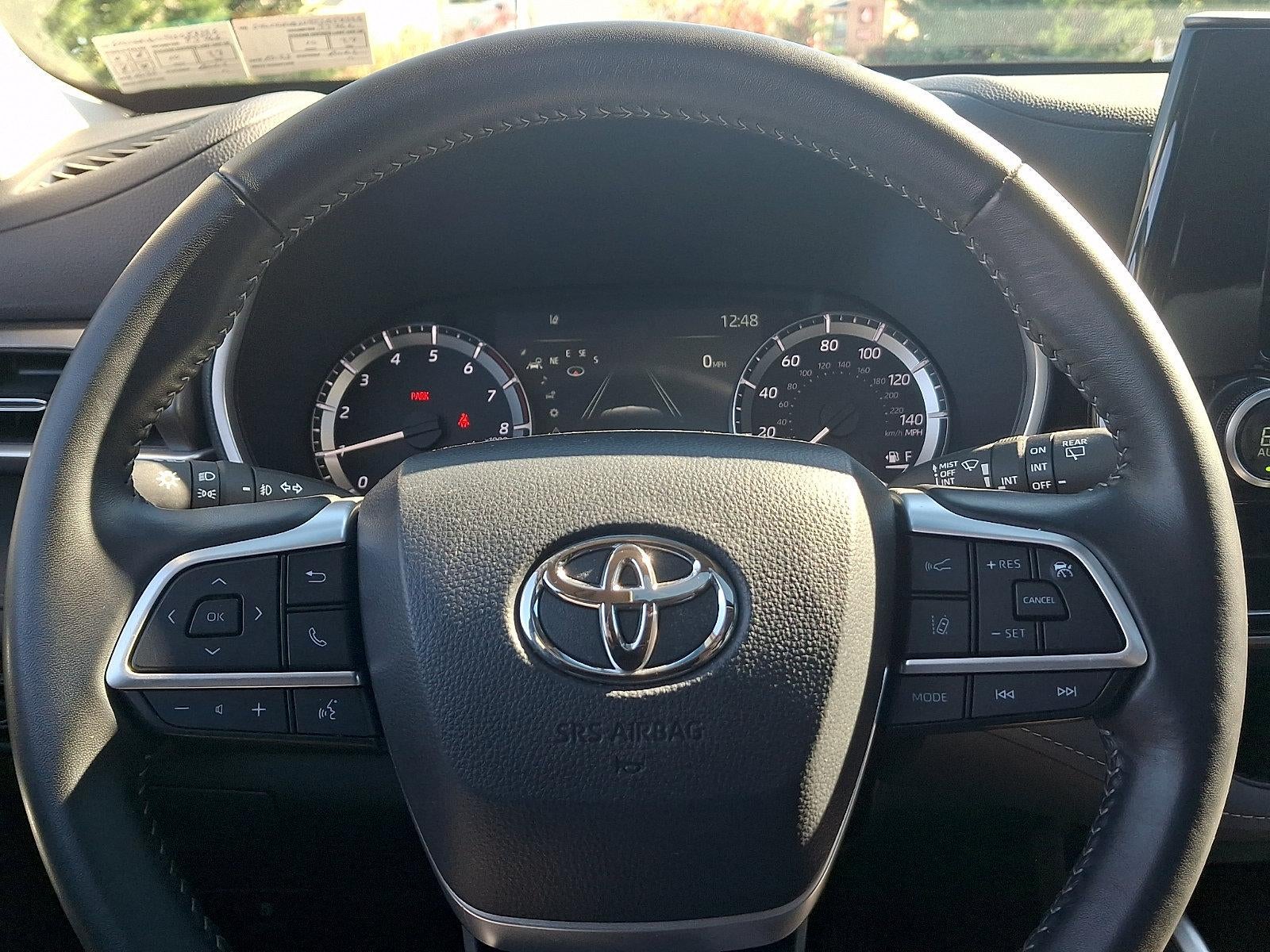 2026 Toyota Highlander XLE AWD (Natl)