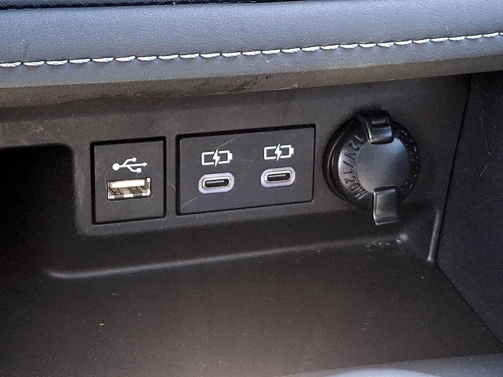 2026 Toyota Highlander XLE AWD (Natl)
