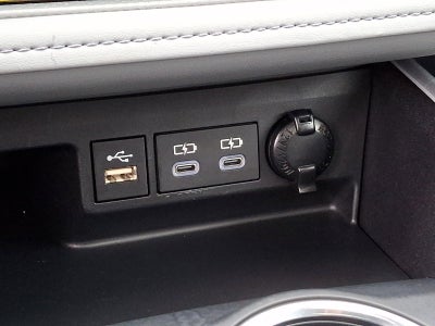 2025 Toyota Highlander XLE AWD (Natl)