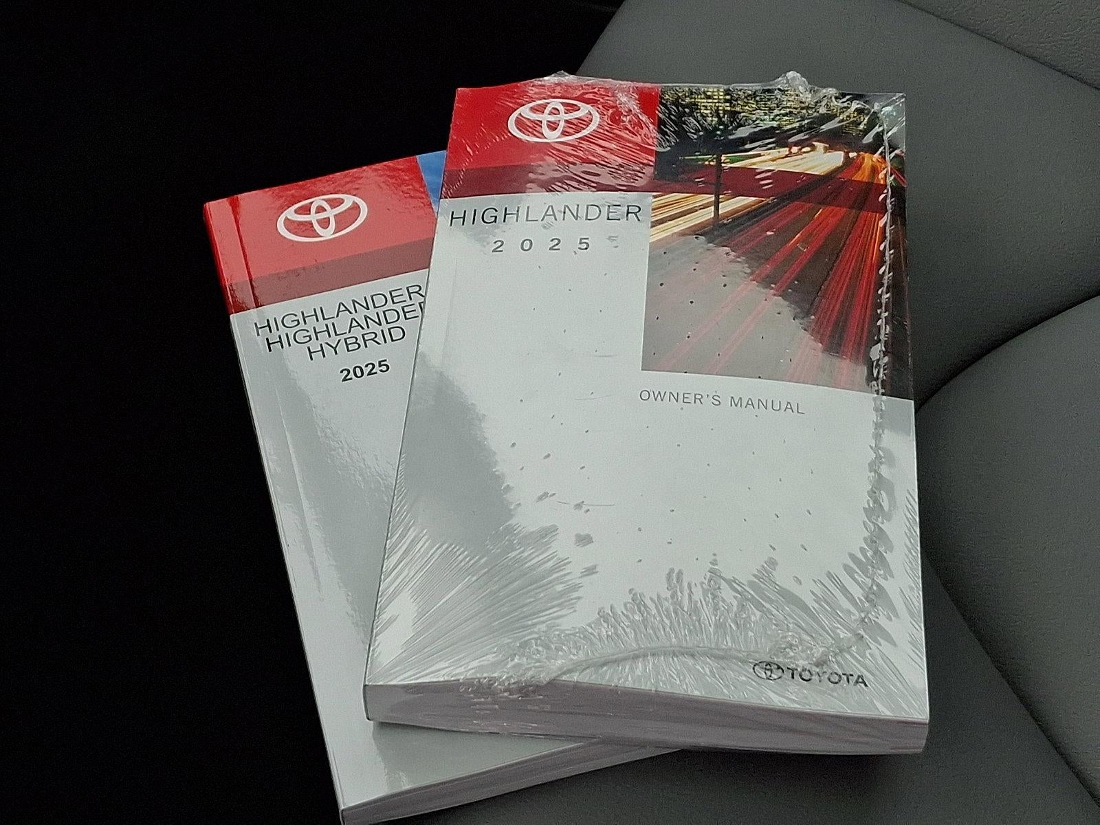2025 Toyota Highlander XLE AWD (Natl)