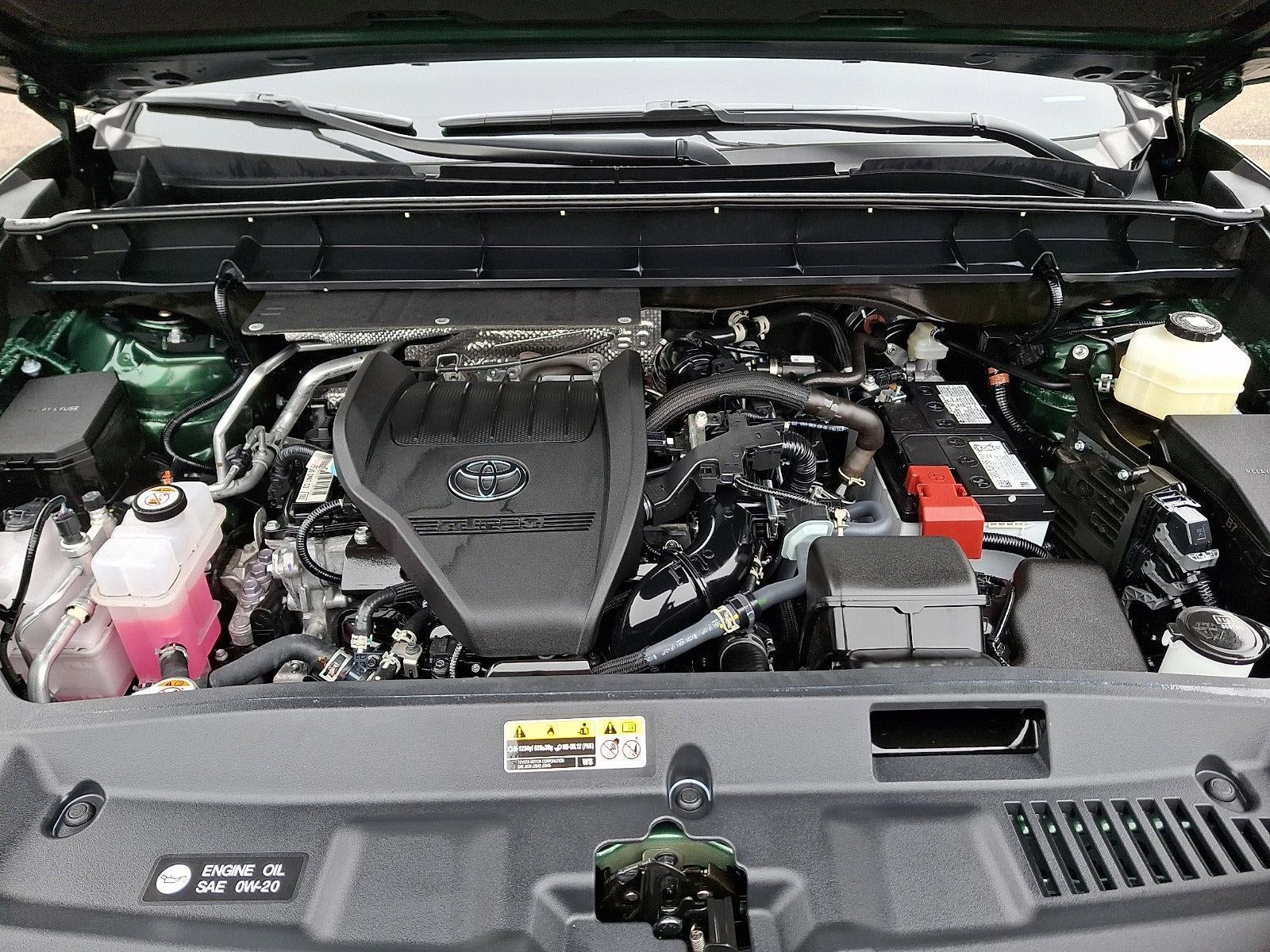 2025 Toyota Highlander XLE AWD (Natl)