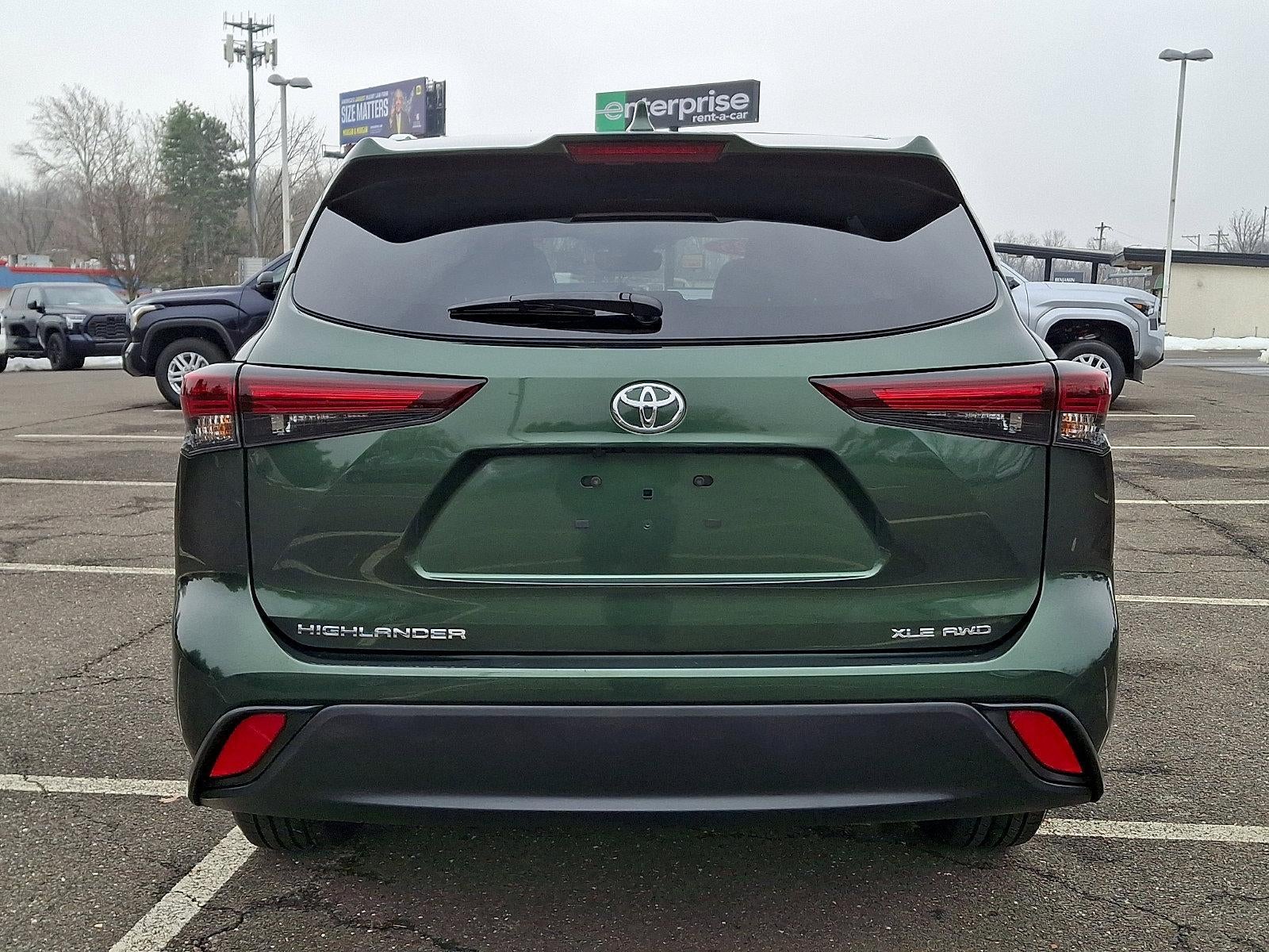 2025 Toyota Highlander XLE AWD (Natl)