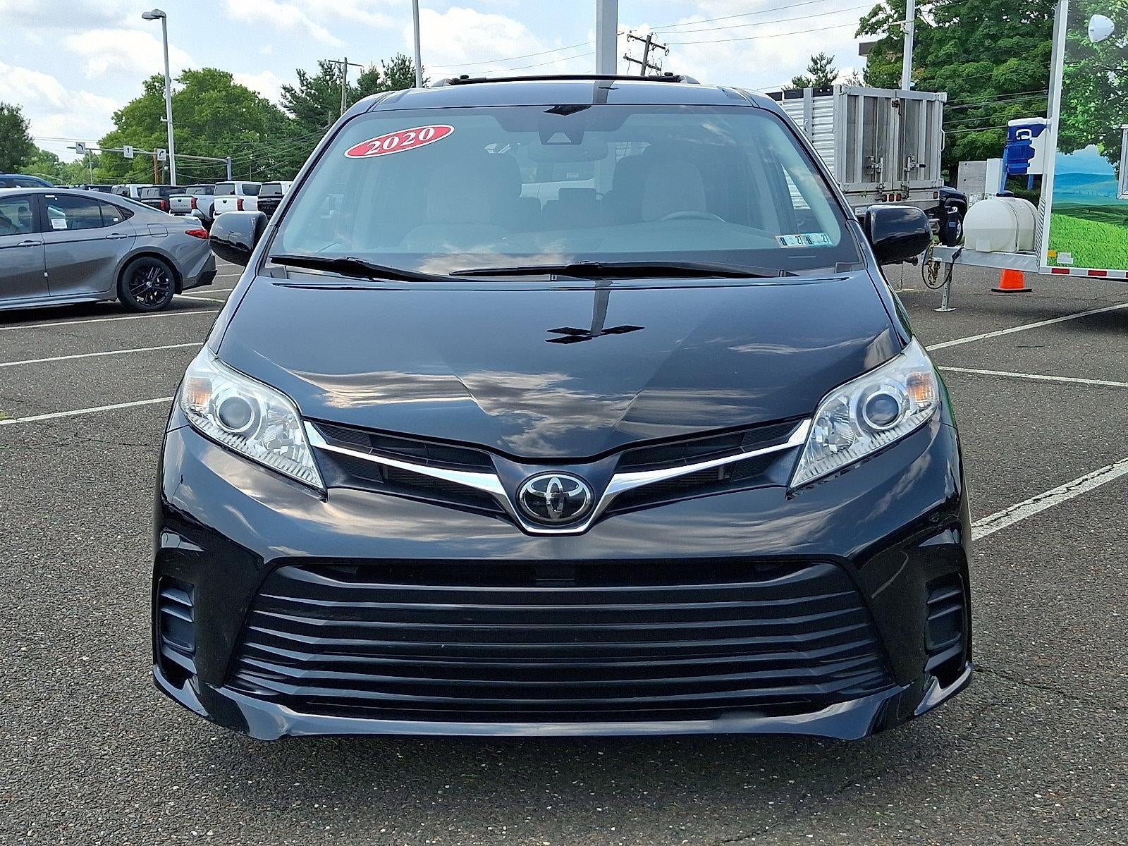 2020 Toyota Sienna LE FWD 8-Passenger (Natl)