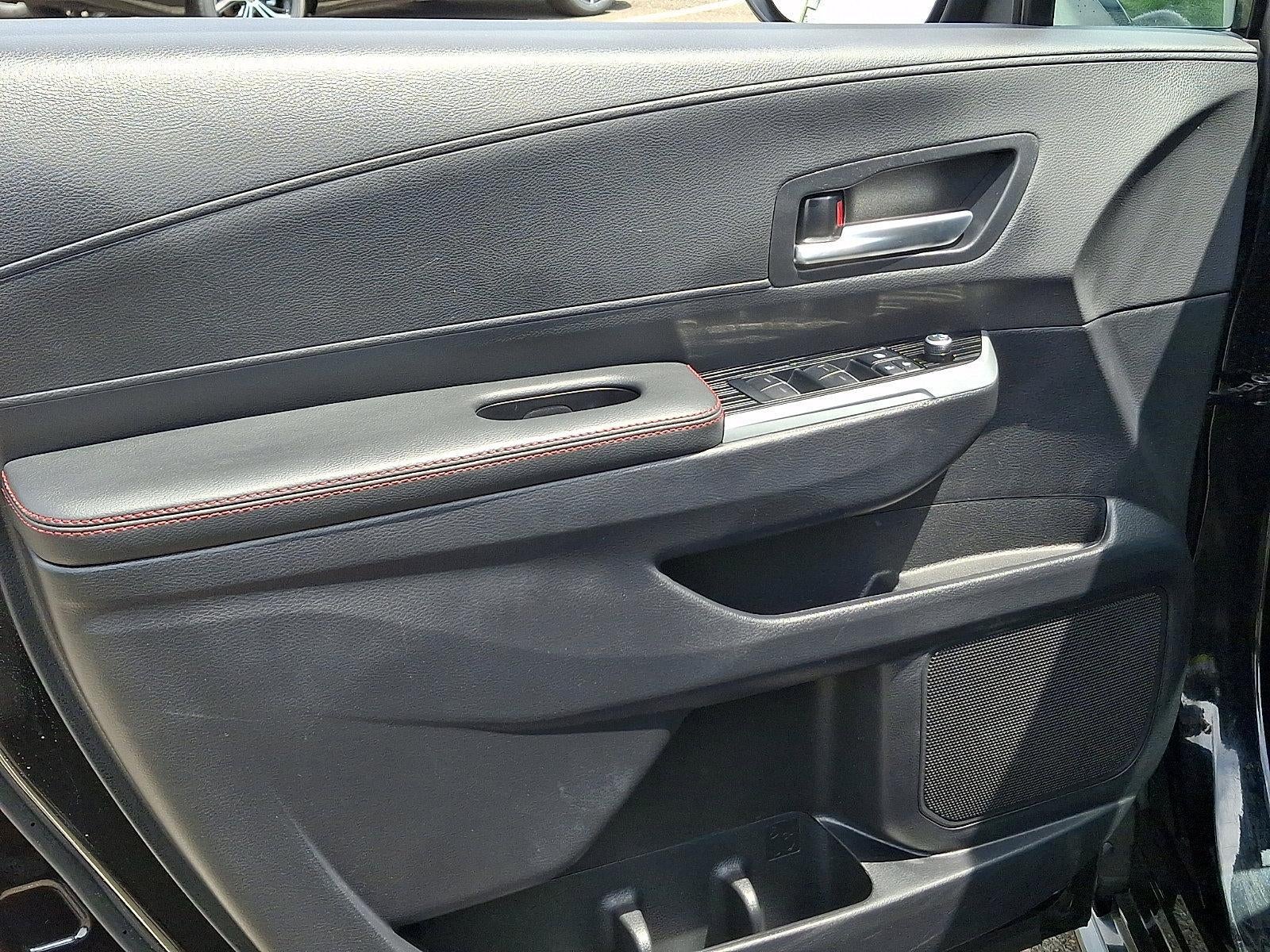 2025 Toyota Sienna XSE FWD 7-Passenger (Natl)
