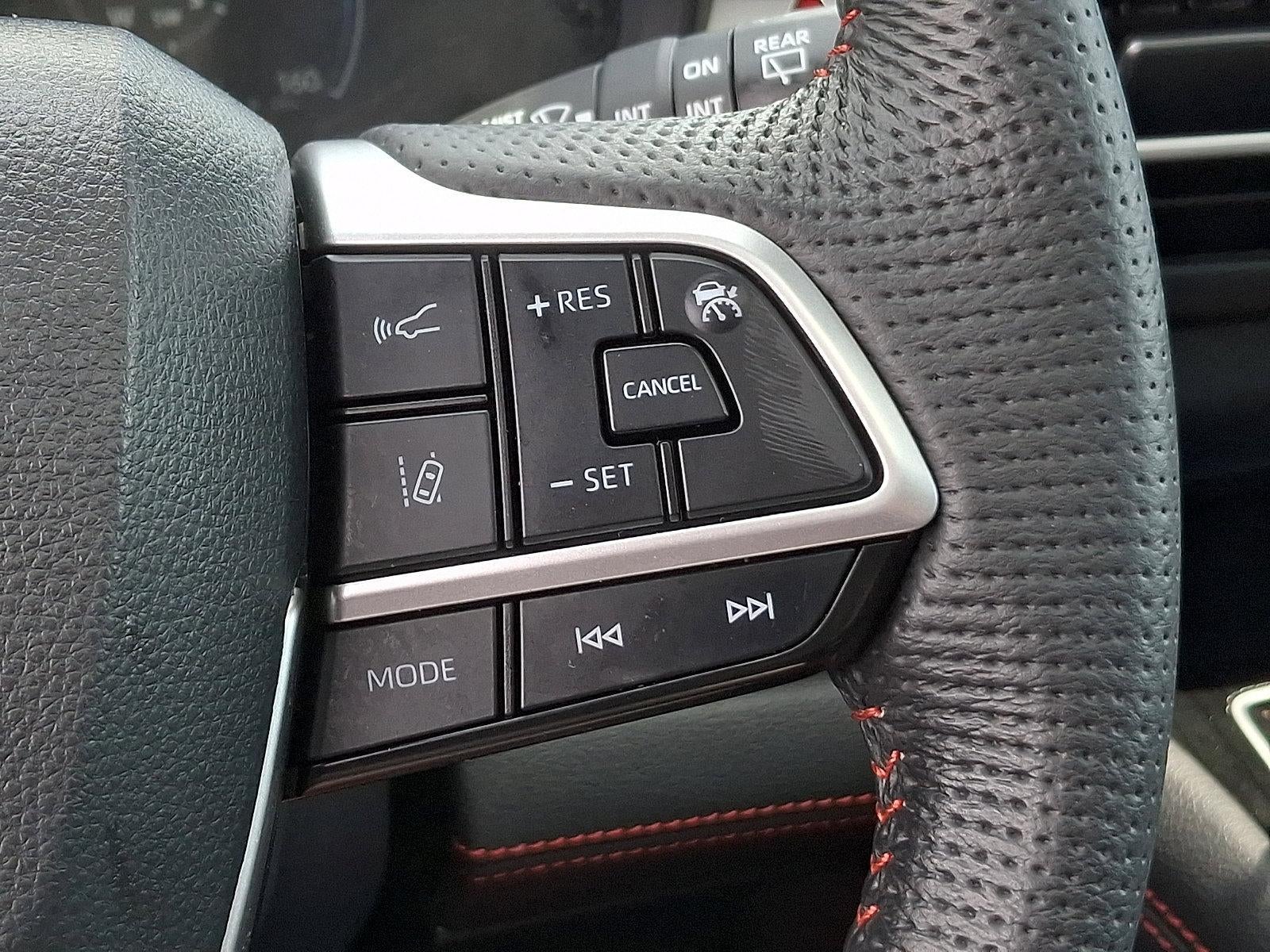 2025 Toyota Sienna XSE FWD 7-Passenger (Natl)
