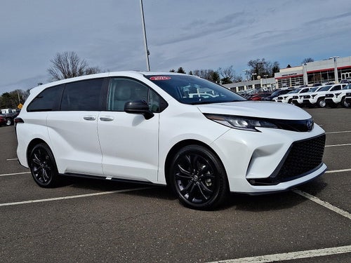 2025 Toyota Sienna XSE FWD 7-Passenger (Natl)