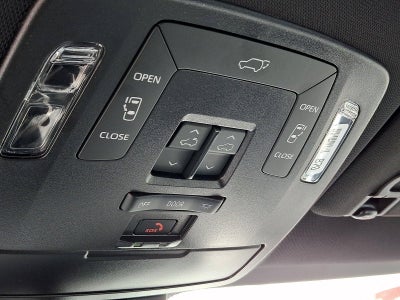 2025 Toyota Sienna XSE FWD 7-Passenger (Natl)