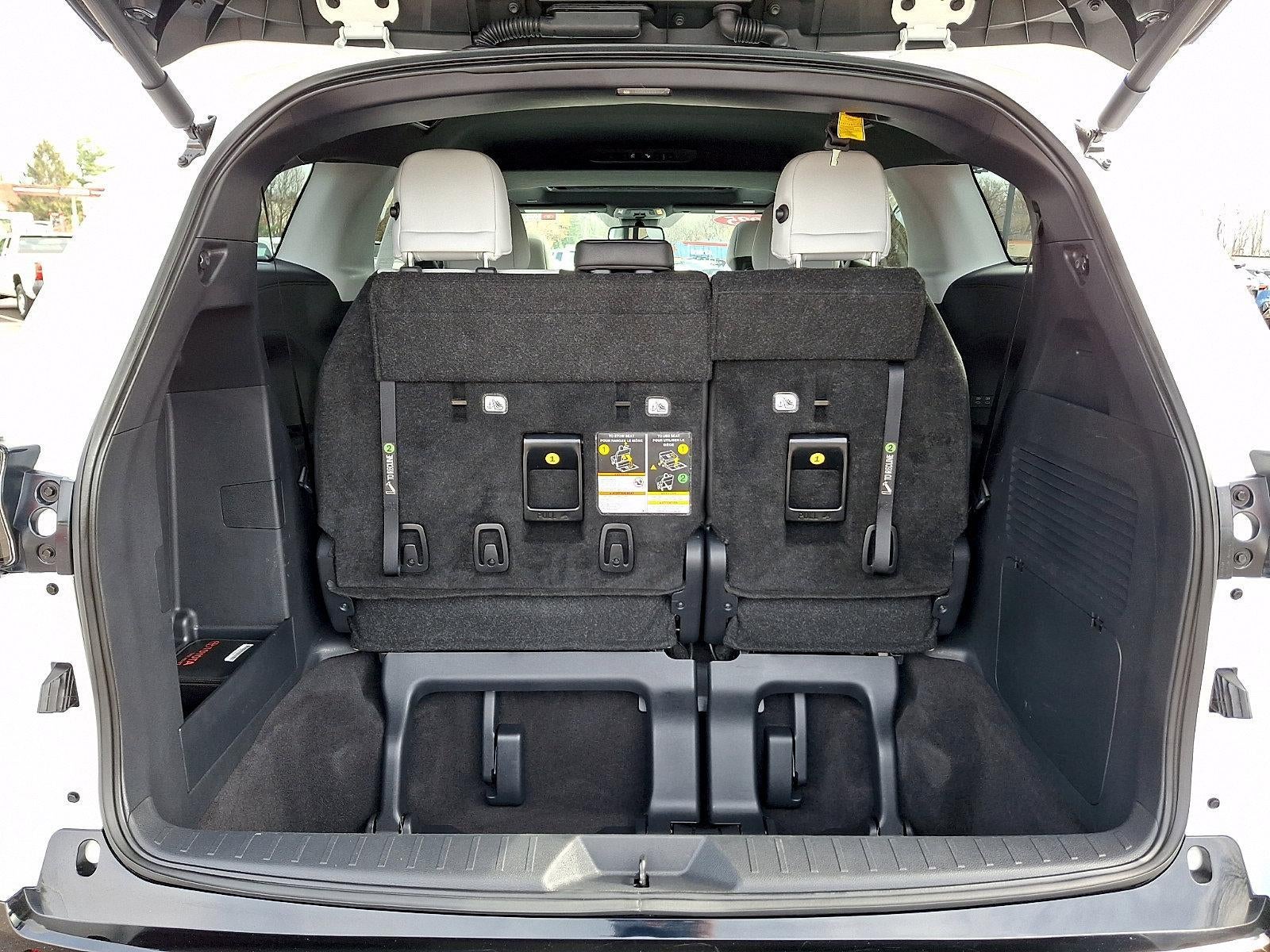 2025 Toyota Sienna XSE FWD 7-Passenger (Natl)