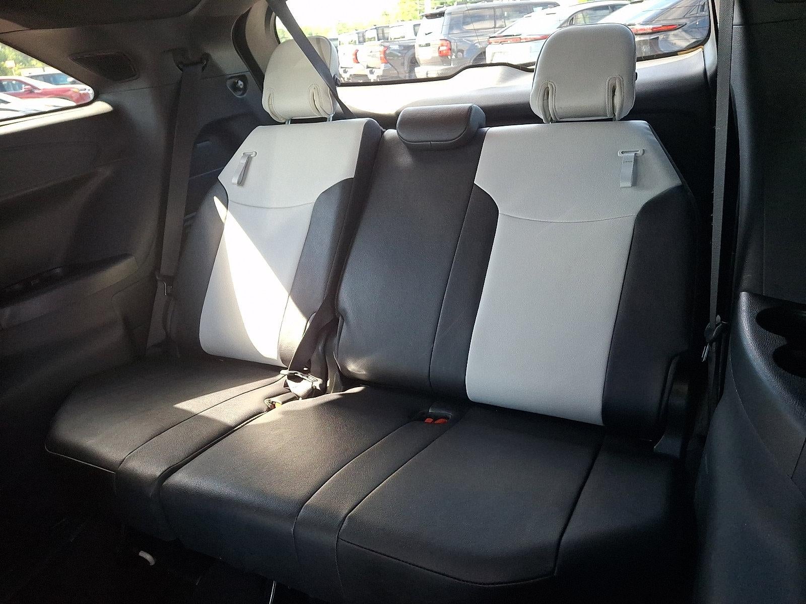 2026 Toyota Sienna XSE AWD 7-Passenger (Natl)