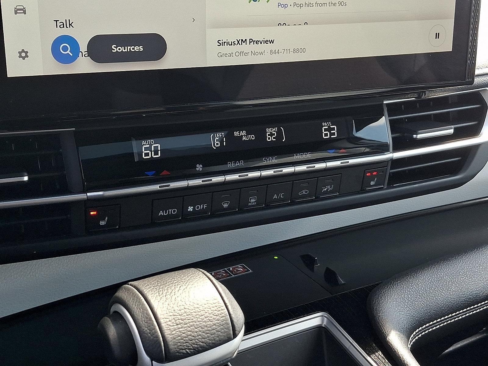 2026 Toyota Sienna XSE AWD 7-Passenger (Natl)