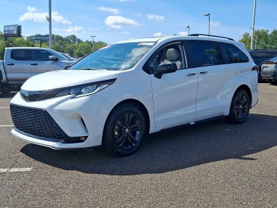 2026 Toyota Sienna XSE AWD 7-Passenger (Natl)